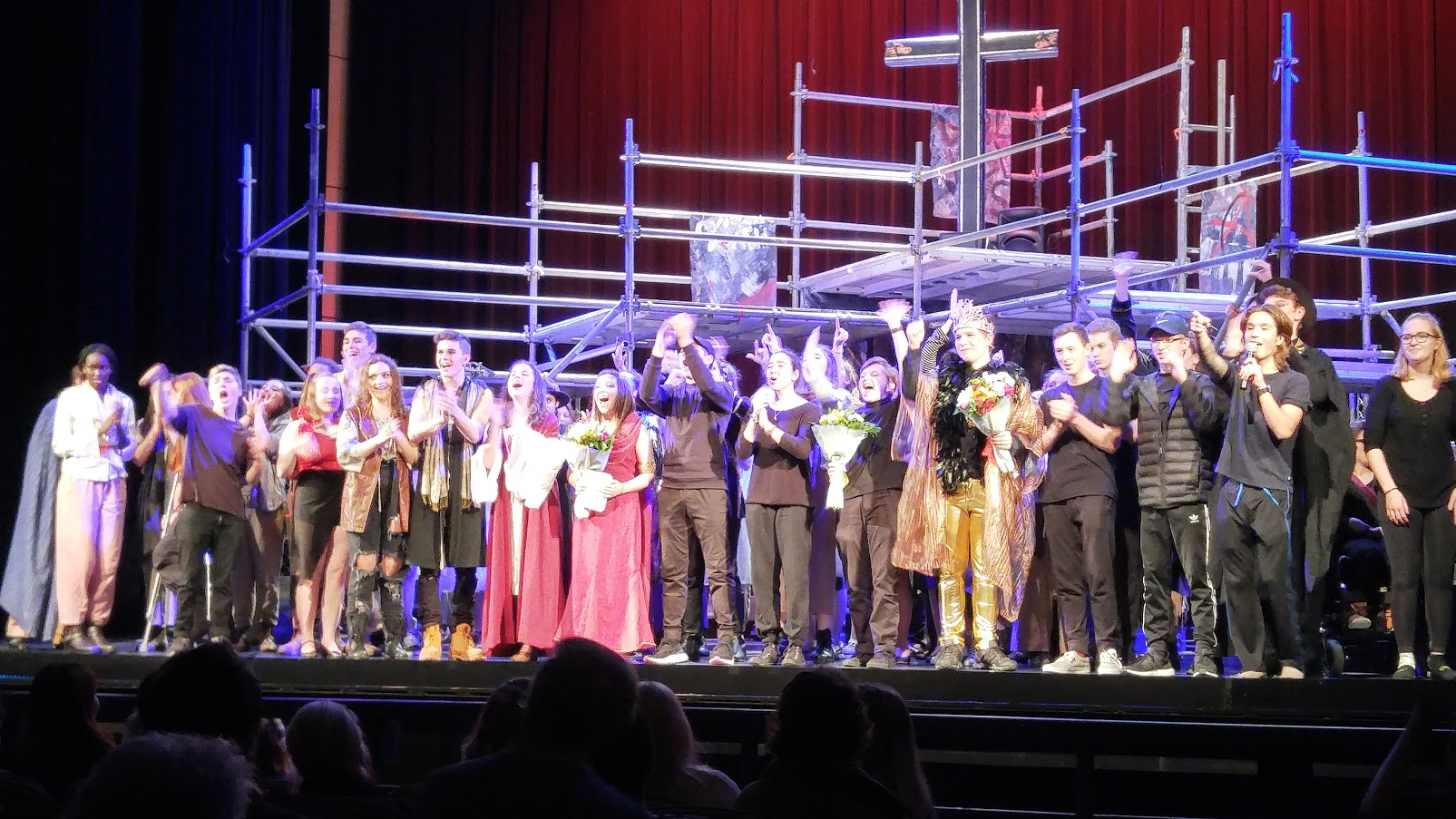 Jesus-Cast-Crew